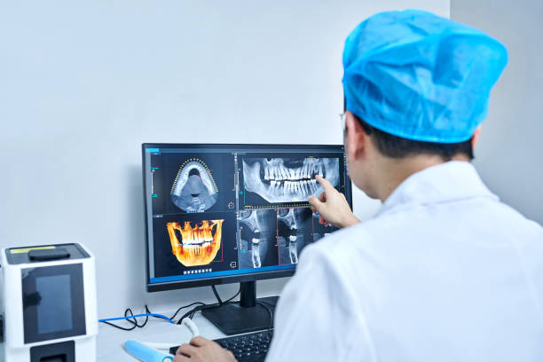 Best Emergency Dental Services for Seniors in Vla Grove, IL